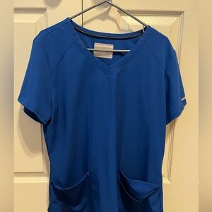 Sketchers scrub top